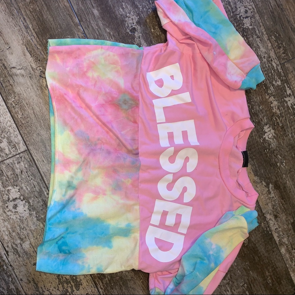 cropped long sleeve